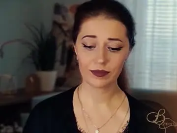 Chaturbate Watch Live Sex Cams of missbeverlymills