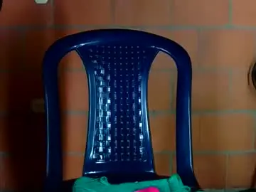 Chaturbate Free Porn Cam of aisha_koswell3