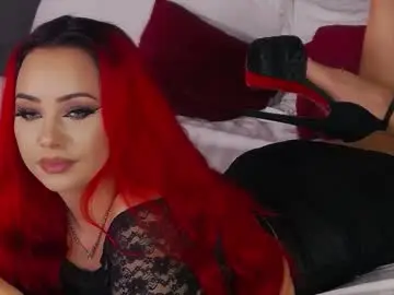 Chaturbate Live Sex of emmelyn_