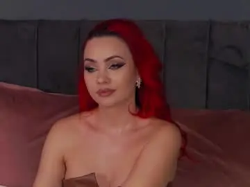 Chaturbate Sex Chat of emmelyn_