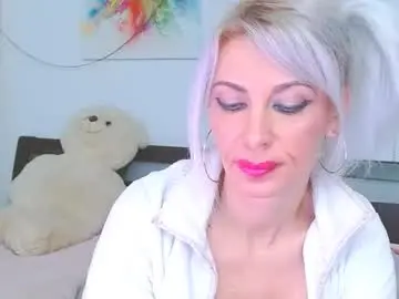 Chaturbate Nude Webcam of honey_lara