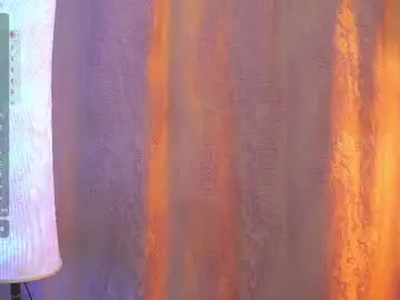 Chaturbate Watch Live Sex Cams of lisagriswell