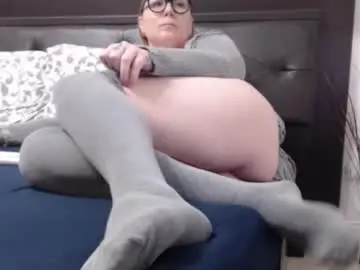 Chaturbate Free Live Porn of milfbiglips38