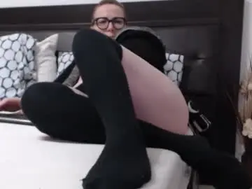 Chaturbate Adult Webcams of milfbiglips38