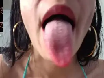 Chaturbate Watch Live Sex Cams of samanthahoteer96