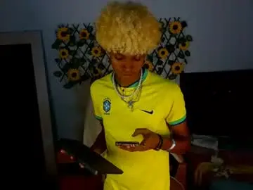 Chaturbate Live Sex Cam of silverspice_