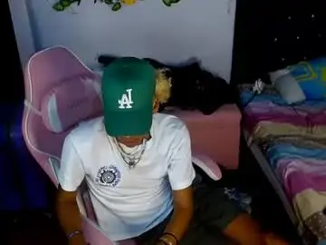 Chaturbate Adult Video Chat of silverspice_