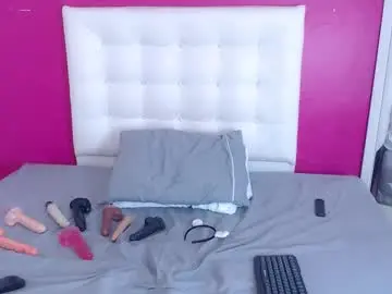 Chaturbate Private Sex Chat of tiny_whore18