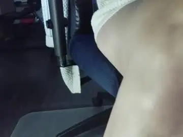 Chaturbate Live Porn of topfloortemptress