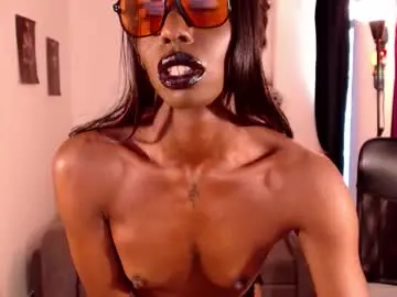 Chaturbate Adult Webcam of missemilie1