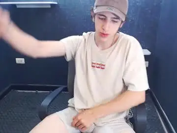 Chaturbate Sex Chat of noah_sokolov