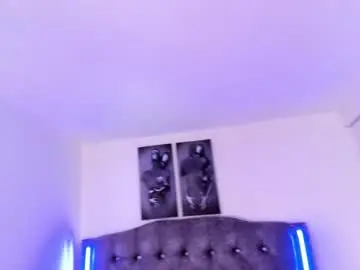 scarlet_n_rayven from chaturbate