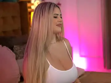 Chaturbate Best live sex cam show of sophieboobsx