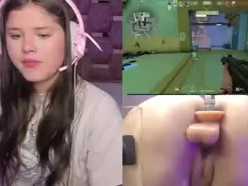 Chaturbate Best live sex cam show of trianna__