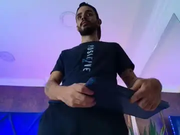 Chaturbate Sex Cam of hairy_diamond