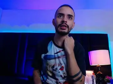 Chaturbate Free Porn Cam of hairy_diamond