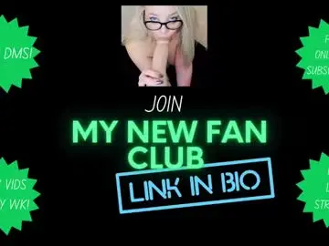 Chaturbate Adult Video Chat of juliannmilfnextdoor