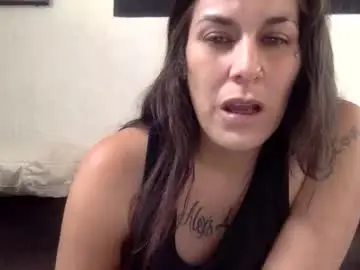 Chaturbate Adult Video Chat of milfsfreaky69