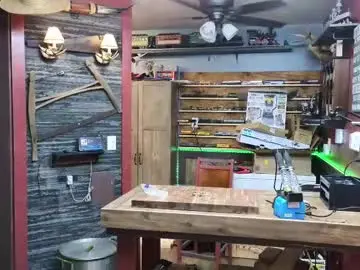 Chaturbate Live Sex Cam of omfgy