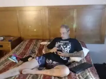 Chaturbate Nude Webcam of calredding75