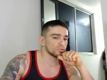 Chaturbate Best live sex cam show of daniel_ova