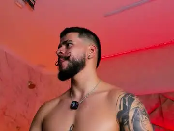 Chaturbate Live Porn of dickgriffith