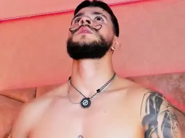 Chaturbate Live Porn of dickgriffith