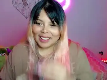 Chaturbate Live Sex Cam of elymoon