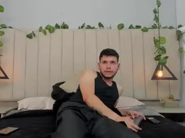 Chaturbate Free Live Porn of enzo_rivas