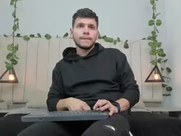 Chaturbate Free Live Porn of enzo_rivas