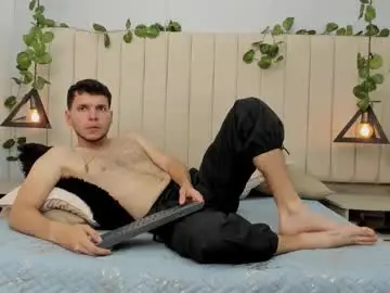 Chaturbate Live Sex of enzo_rivas