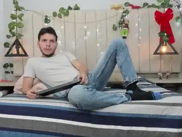 Chaturbate Live Porn of enzo_rivas