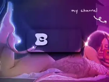 Chaturbate Adult Video Chat of helgasimmons