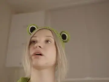 Chaturbate Private Sex Chat of jennyplaudis_