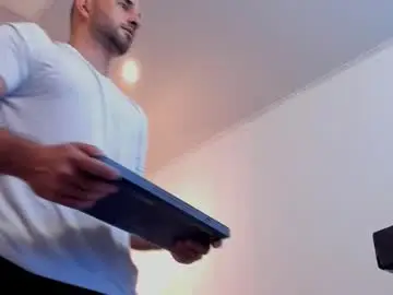 Chaturbate Adult Video Chat of lorenzo_walker_