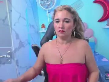 Chaturbate Live Sex of noelia_milfs