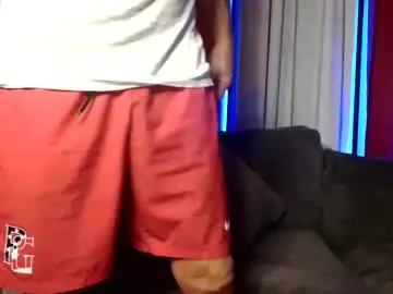 Chaturbate Live Sex Cam of showingoff40