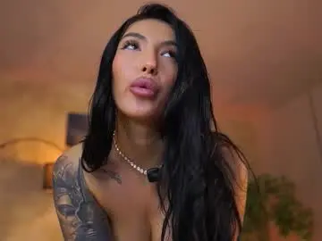 Chaturbate Watch Live Sex Cams of aishaadevoe