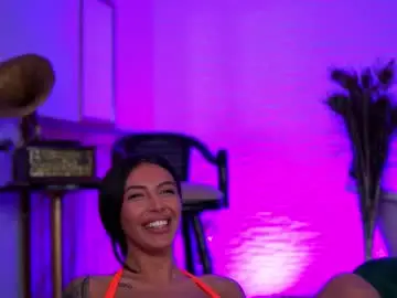 Chaturbate Private Sex Chat of aishaadevoe