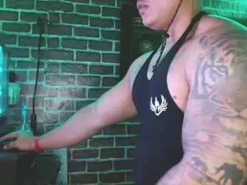 Chaturbate Live Sex Cam of jordan_bigcock24