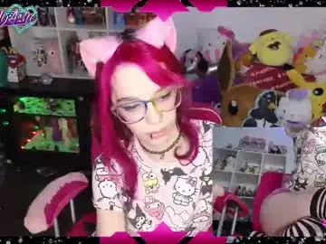 Chaturbate Live Sex Cam of likemyashe