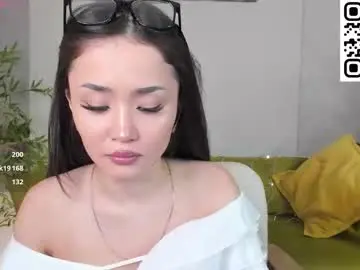 riddle_layla from chaturbate