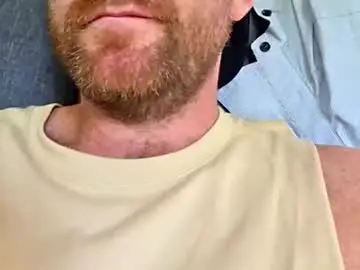 Chaturbate Nude Webcam of aussie_dadbod10