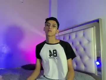 Chaturbate Live Sex of billy_jamees