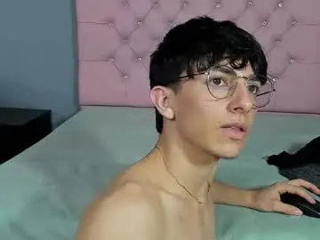 Chaturbate Private Sex Chat of elangiraldo