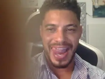 Chaturbate Watch Live Sex Cams of geovannygarrido91