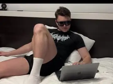 Chaturbate Live Sex Cam of j_lyle_x