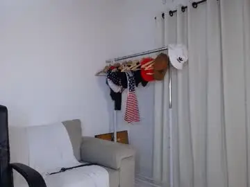 Chaturbate Best live sex cam show of josezaens_