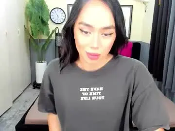 expensivec4ndy from chaturbate