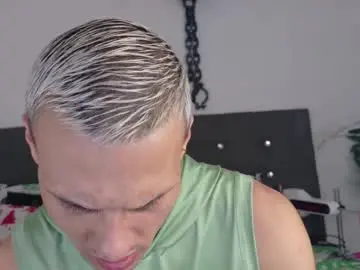 Chaturbate Free Live Porn of hyb_noctilux